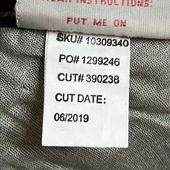 Torrid Curvy Skinny Dark Blue Denim Jeans, size 18 Extra Short - Picture 11 of 16